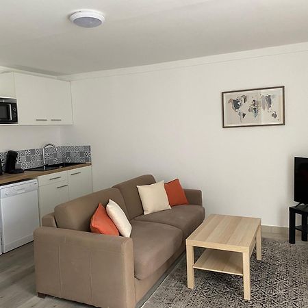 Maison Spacieuse Et Confortable 100M2 Avec Jardin Val-de-Reuil Buitenkant foto