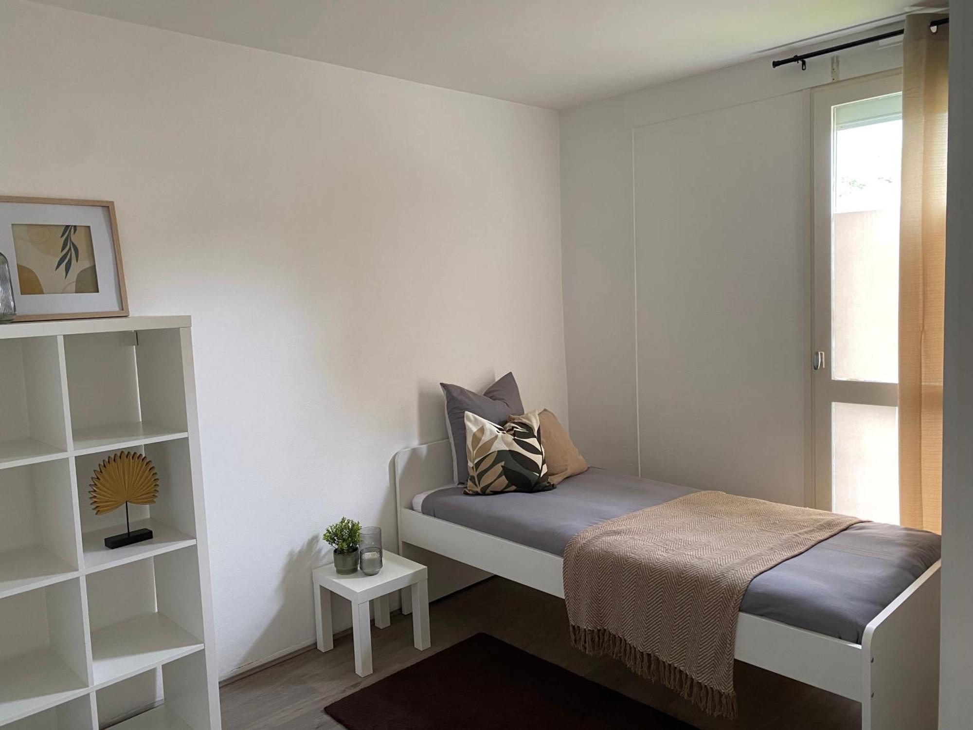 Maison Spacieuse Et Confortable 100M2 Avec Jardin Val-de-Reuil Buitenkant foto
